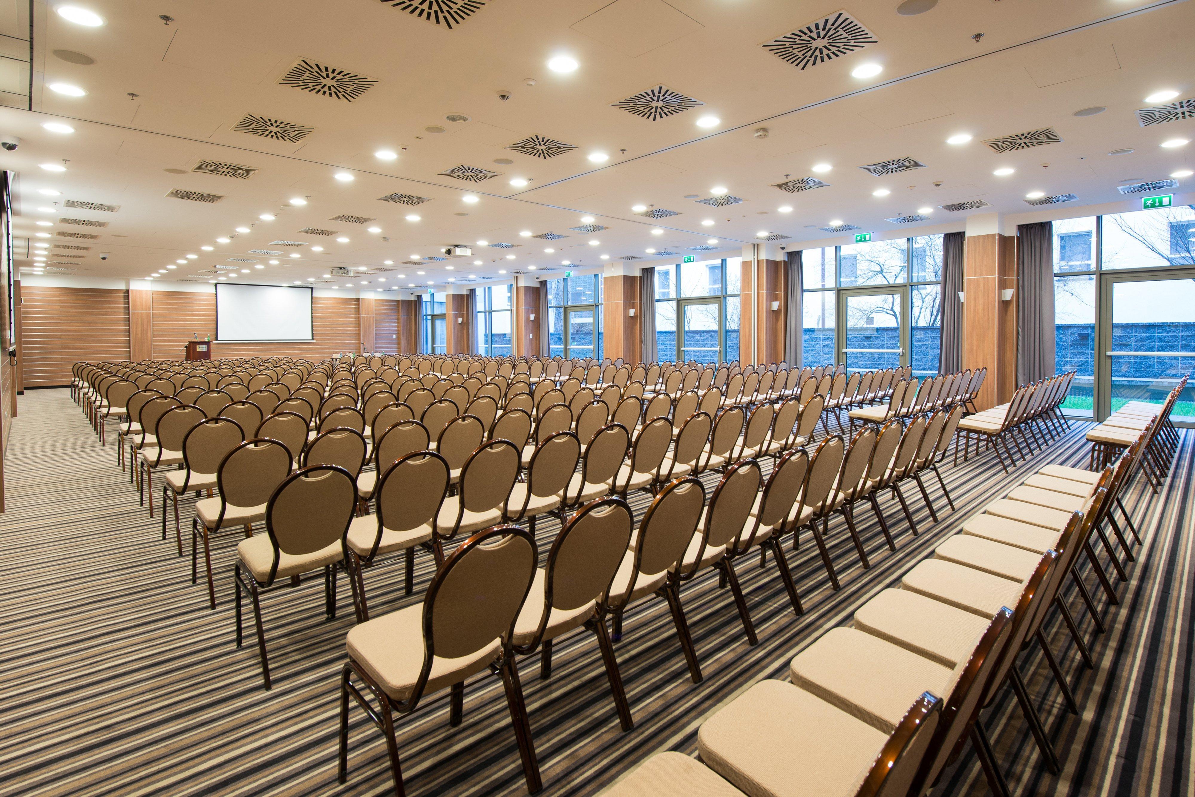 Centre By Ihg Hotel 5*