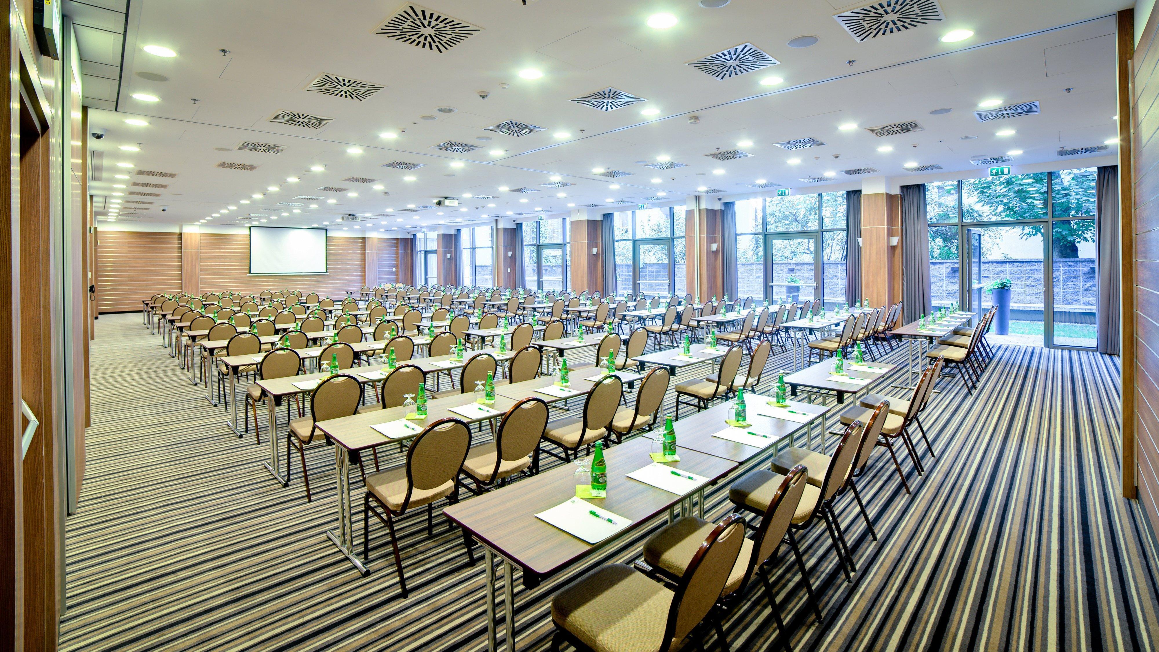 Centre By Ihg Krakow