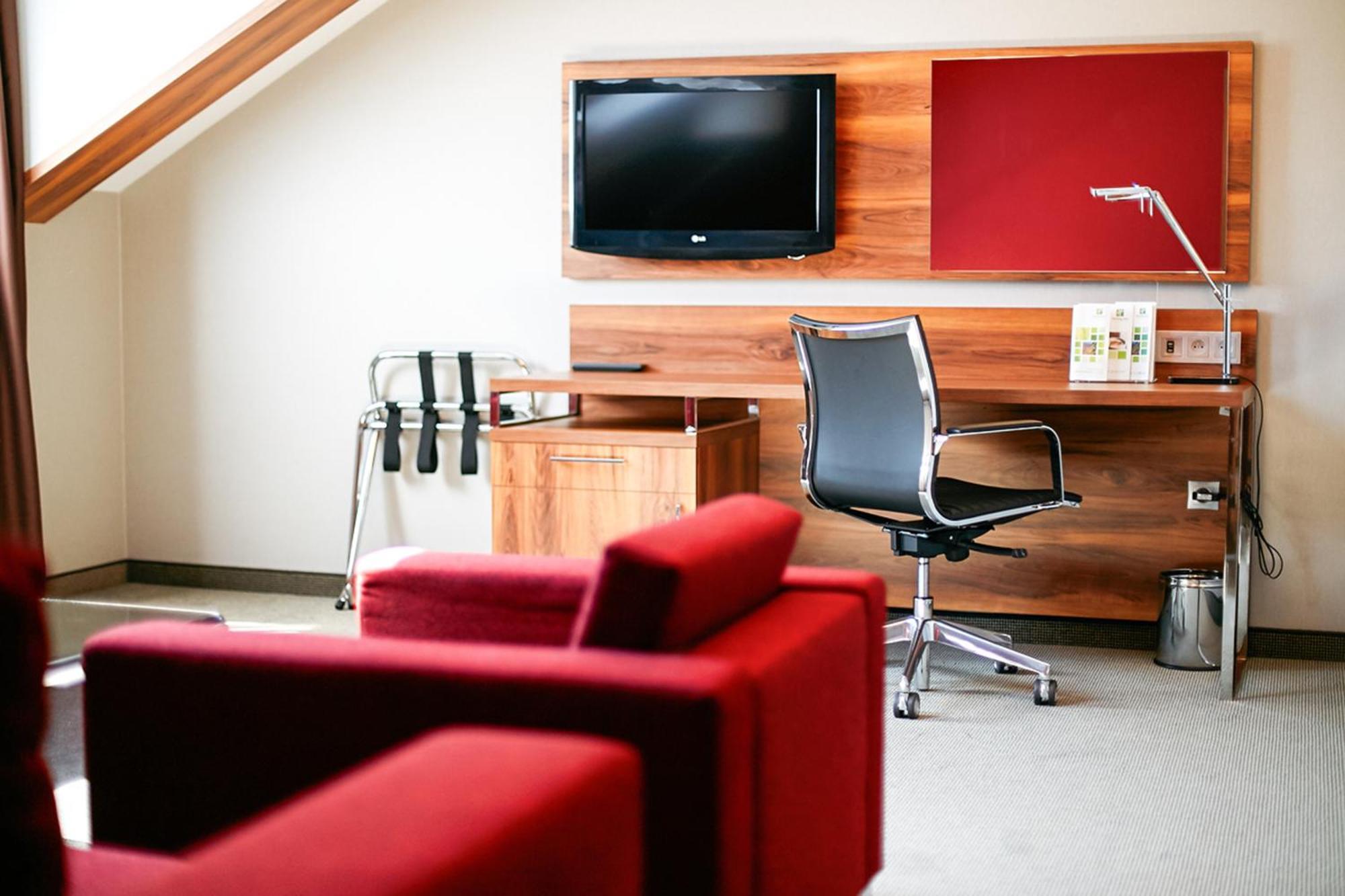 Hotel Centre By Ihg 5*